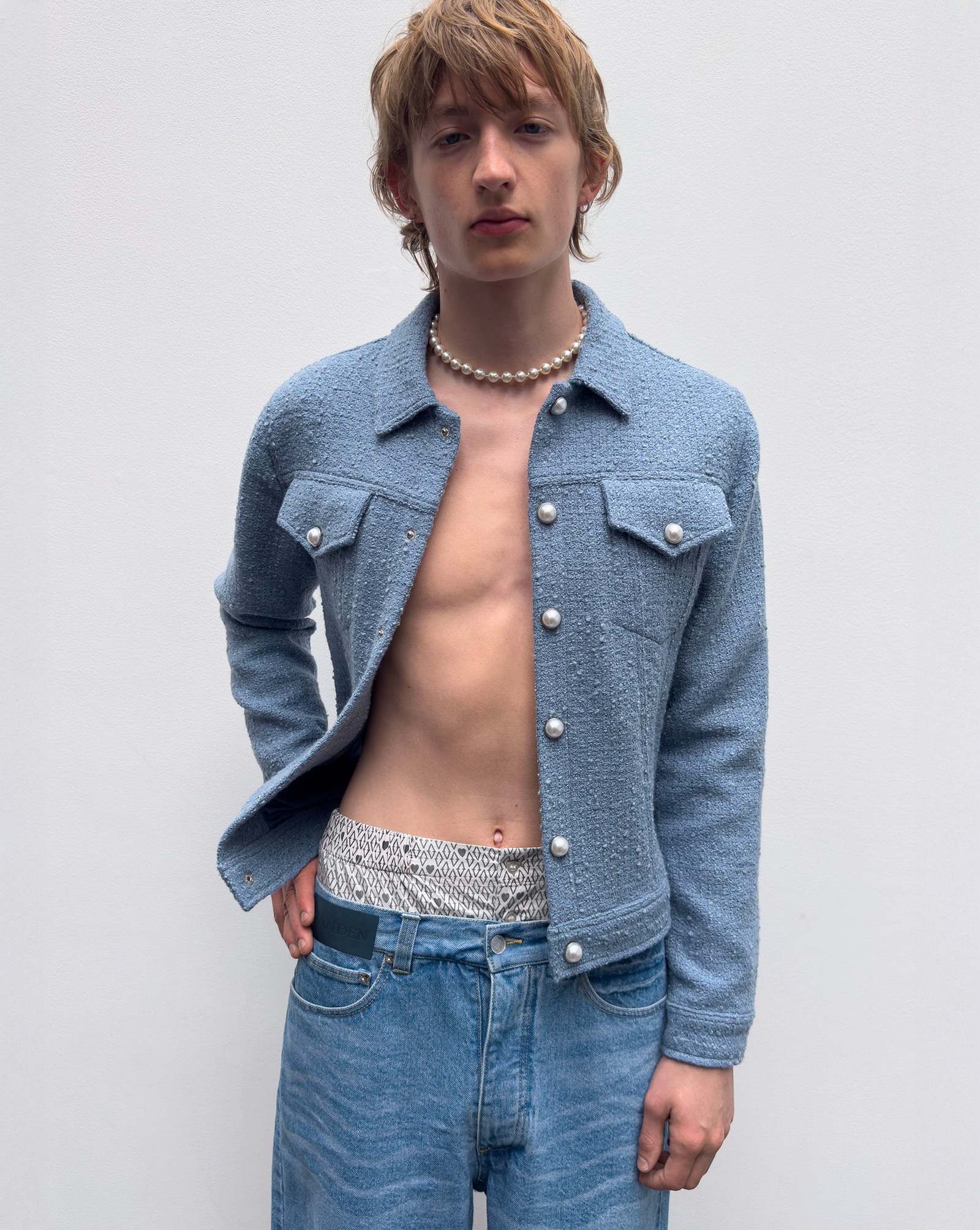 Tweedy blue