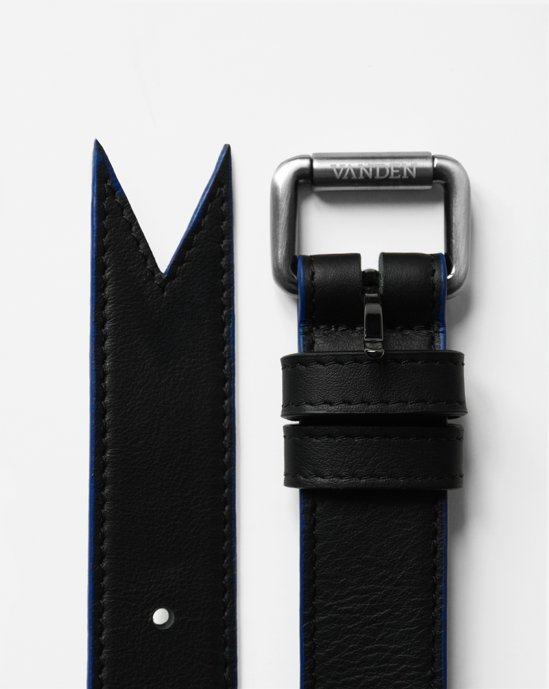 The ribbon belt